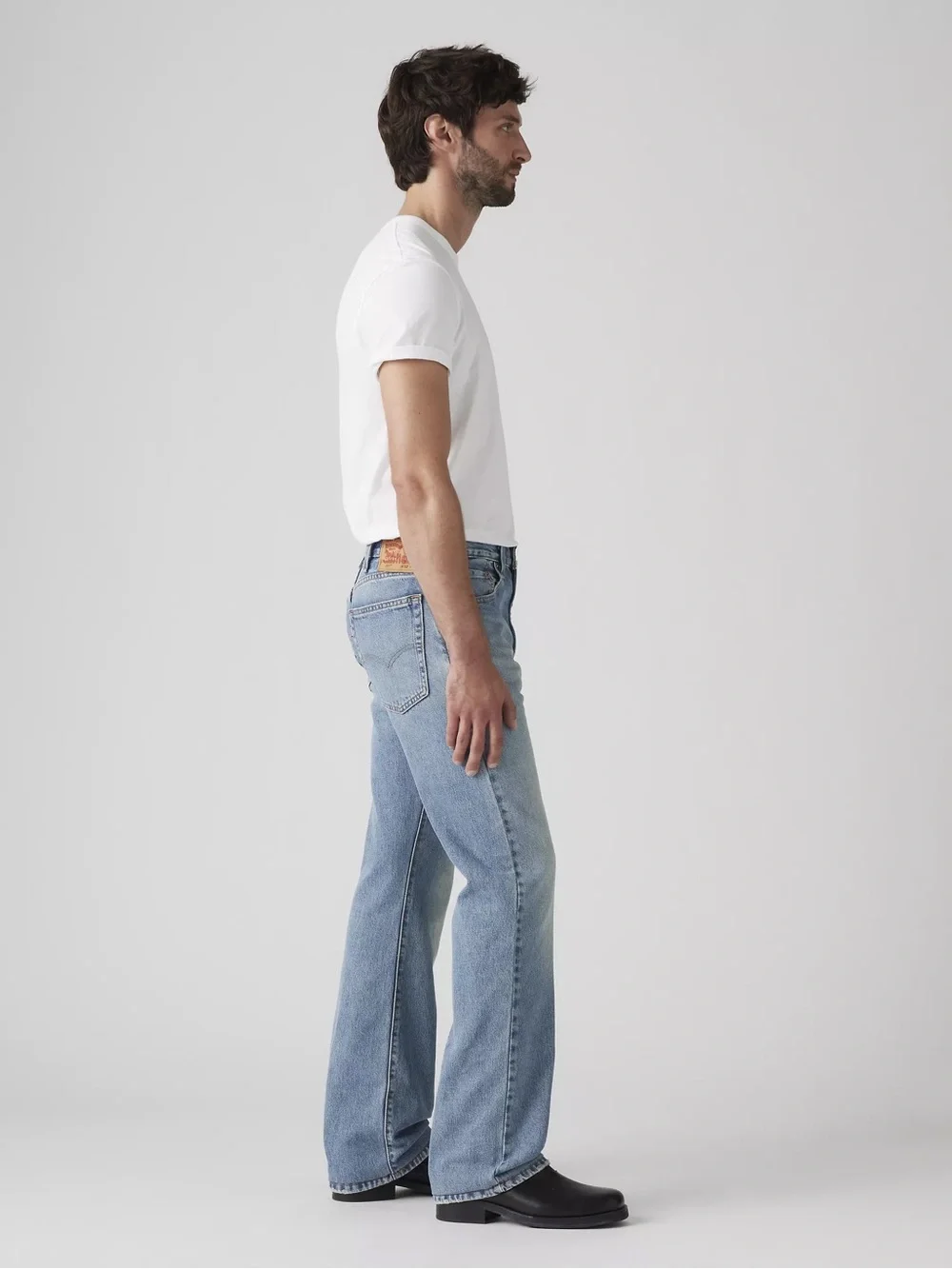 Levi’s 517 men’s bootcut Style # 005170225 jeans medium wash 34x32‎